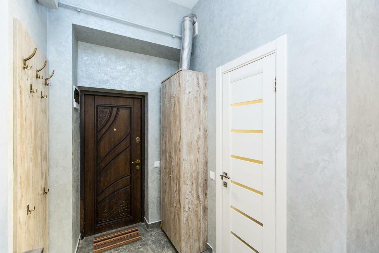 Дизайнерська Віп Квартира По Вулиці Куліша 14 Leópolis Exterior foto
